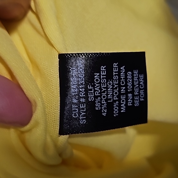 Row A Beautiful Soft Yellow Lightweight Jumpsuit/ Pantsuit/ NWT* Size Small - Picture 10 of 15